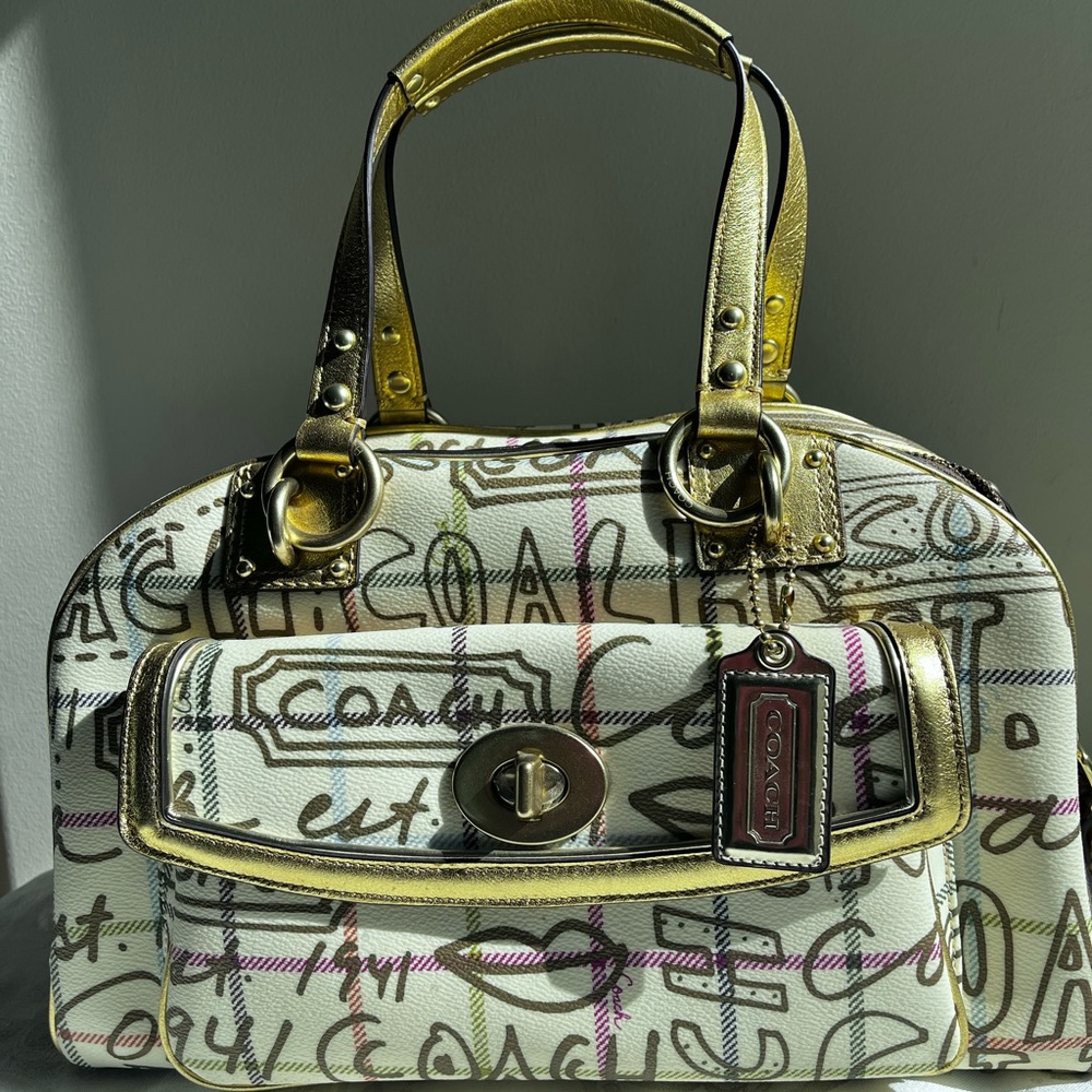 Coach Graffiti Shoulder Bag Beige and Gold . COACH